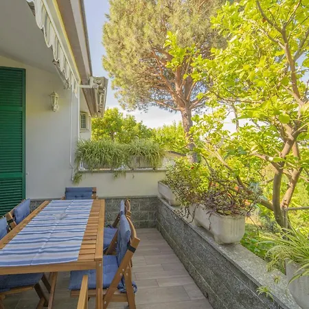 070 - Olanda Con Veranda Vista Mare A 5 Minuti Con Piscina Condominiale דירה